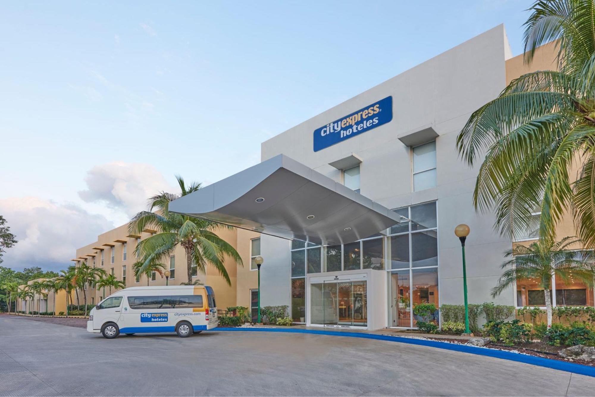 City Express By Marriott Playa Del Carmen Eksteriør billede