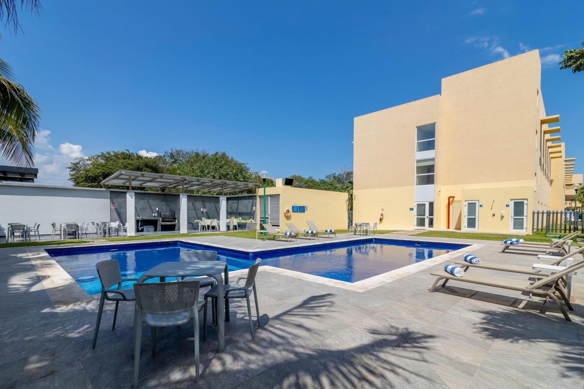 City Express By Marriott Playa Del Carmen Eksteriør billede